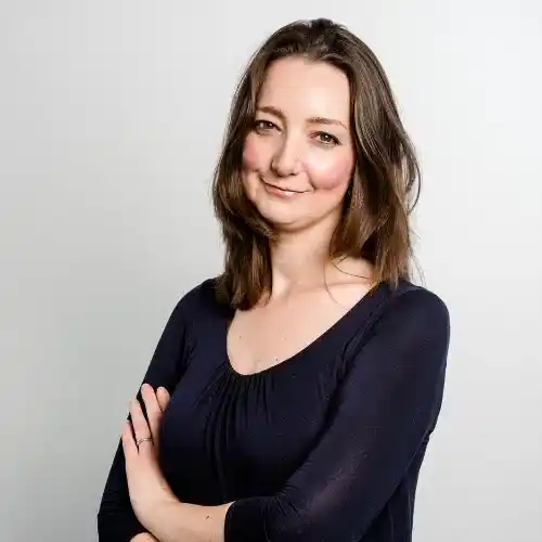 Claire-Lewis_photo.jpg