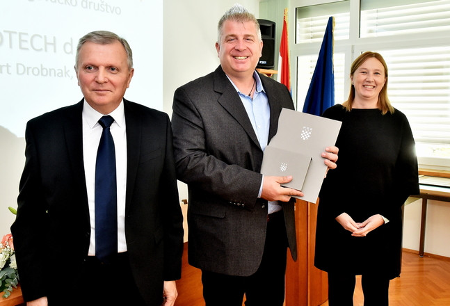 hgk varazdin zlatna kuna 26102022 _Robert Drobnak.JPG