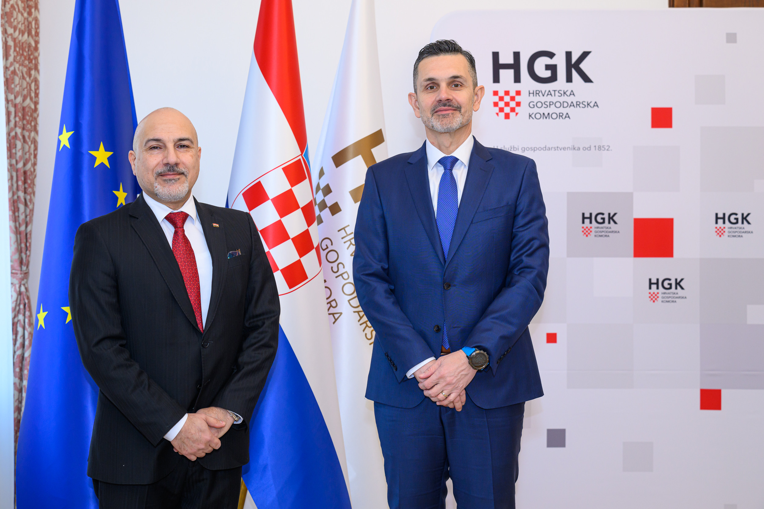 Hussein Abbas Hussein Taan i Tomislav Radoš (1).jpg