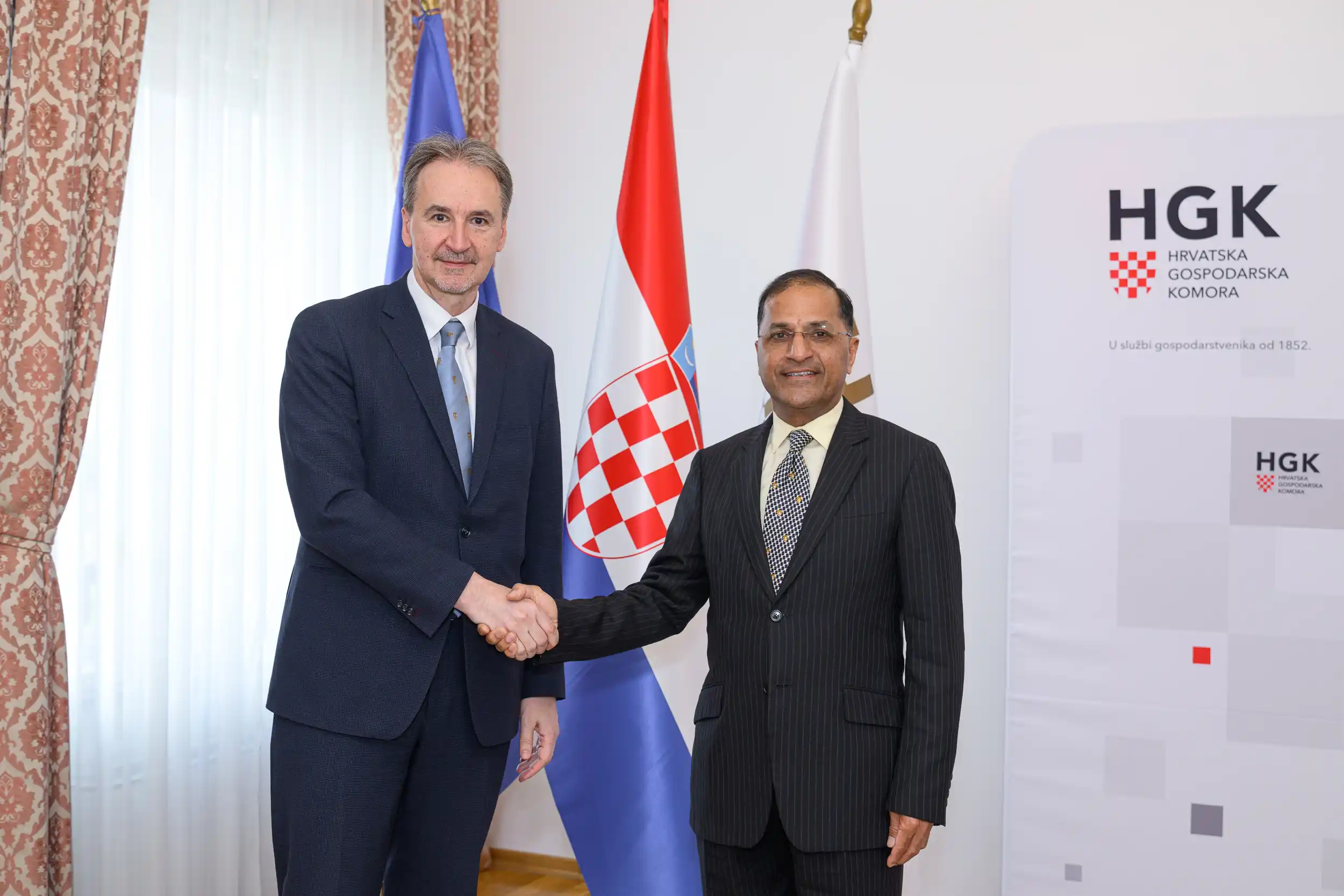 Igor Pokaz i Arun Goel.jpg