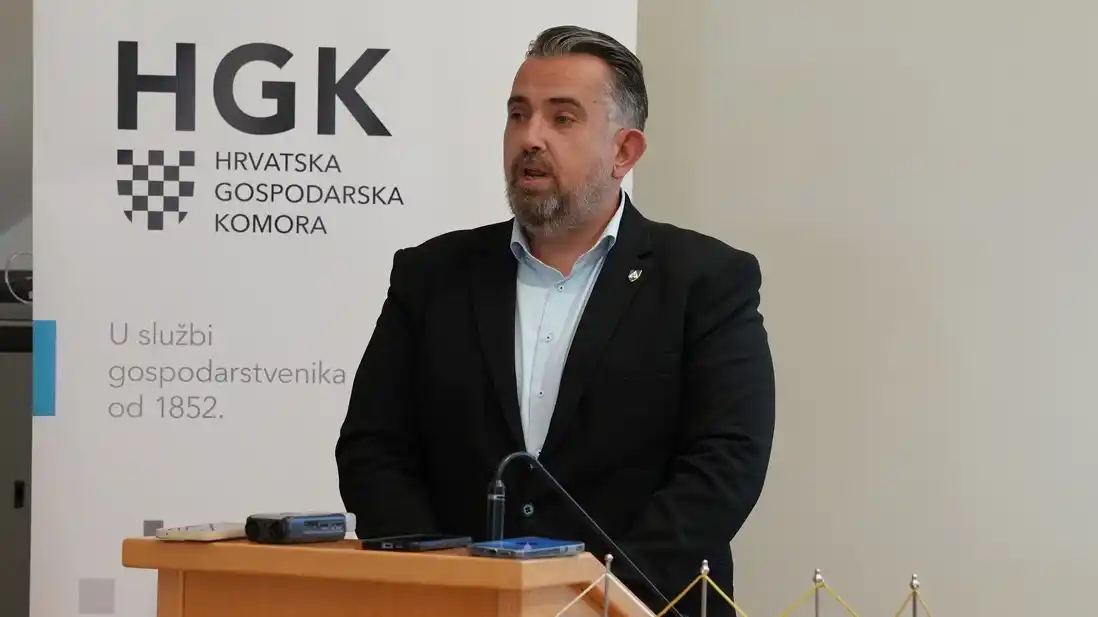 KKZ00643.jpg