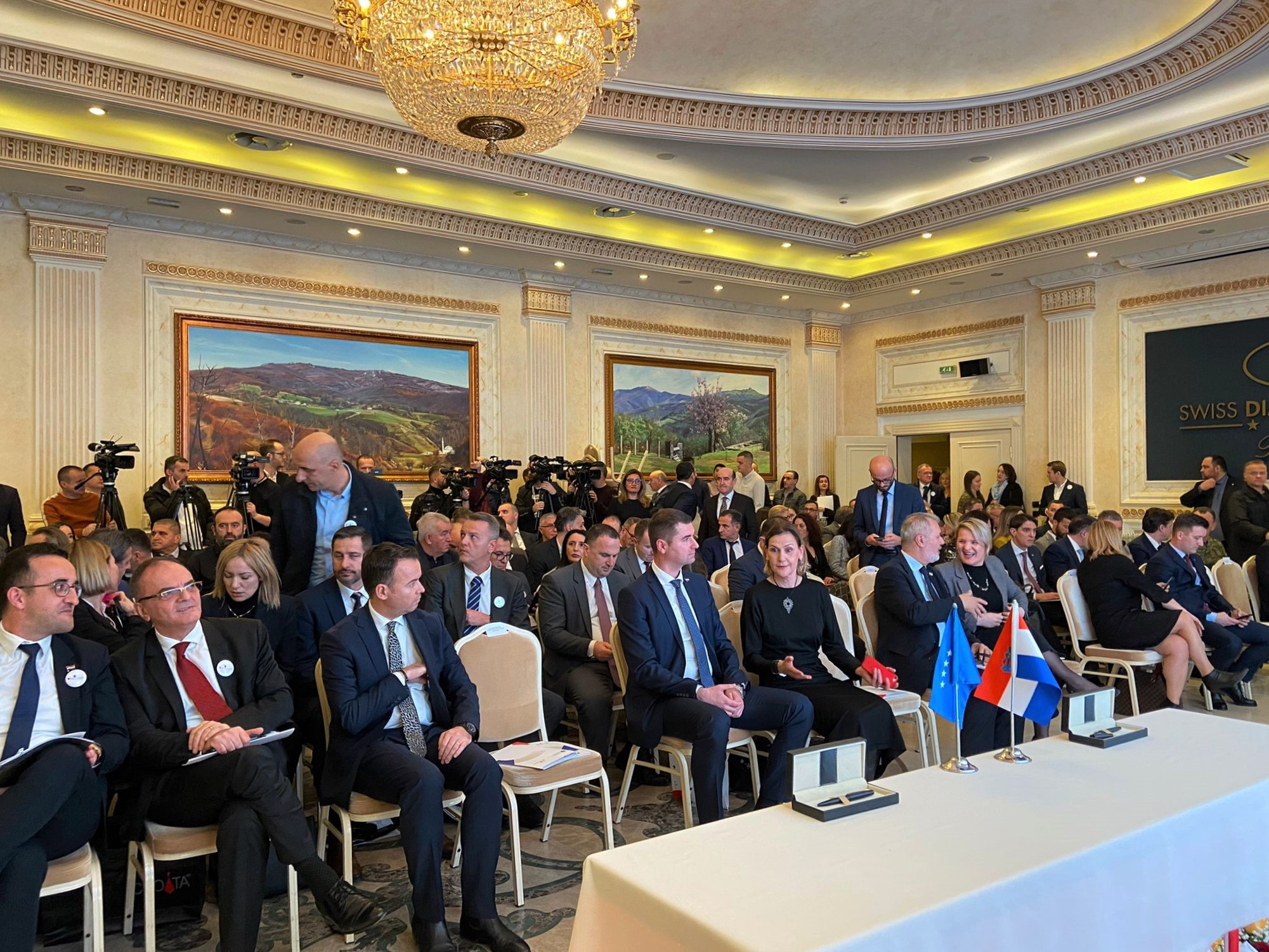 Kosovo -izaslanstvo.jpg