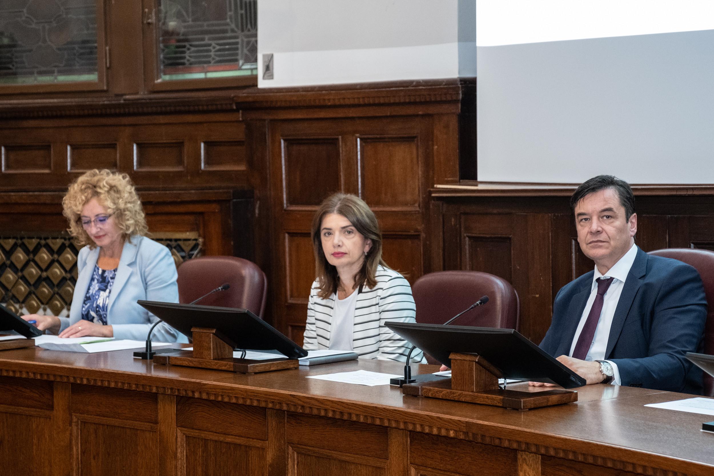 Ljiljana &Scaron;apina_Jelena Đugum_Dragan Kovačević.jpg