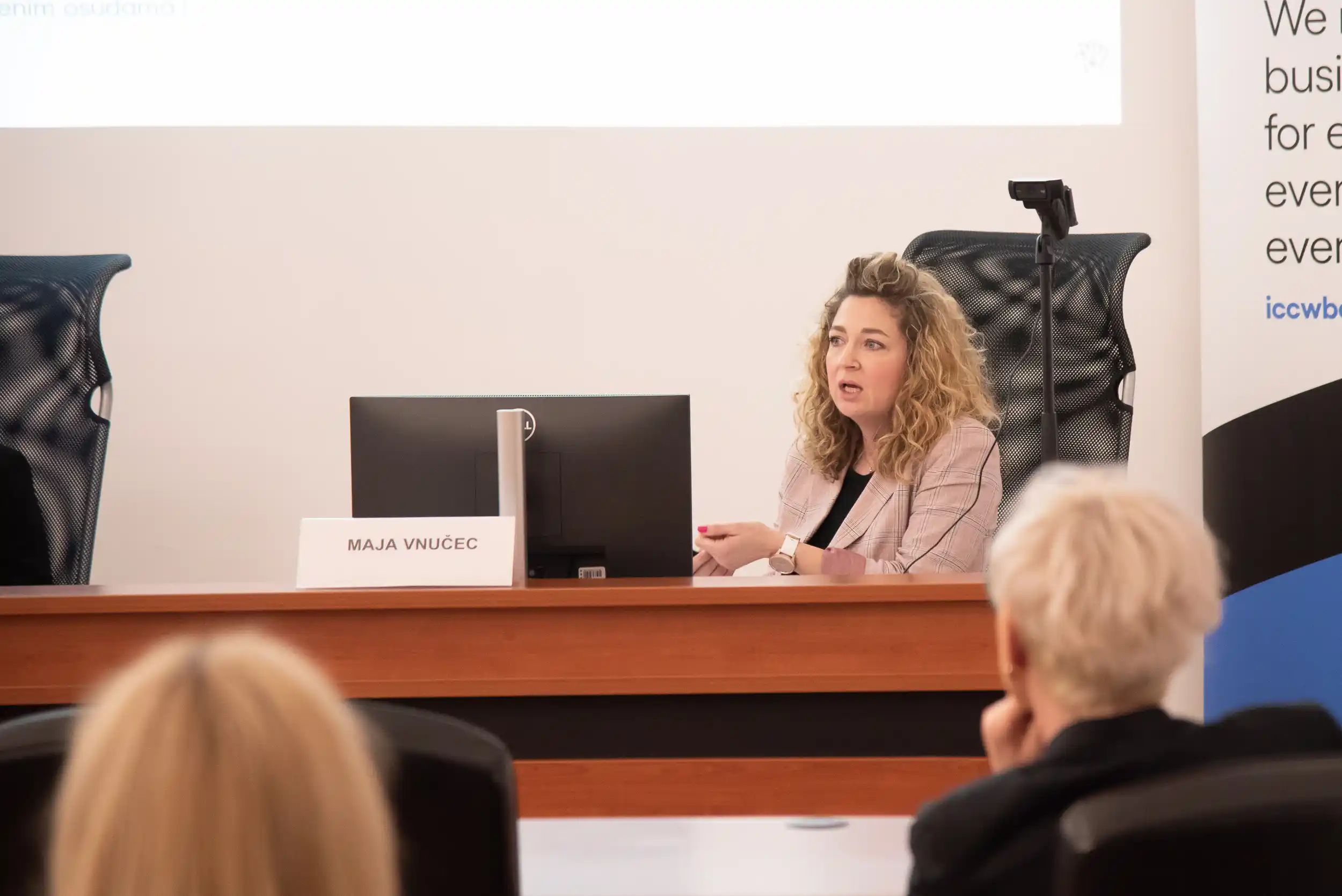 Maja Vnučec.jpg