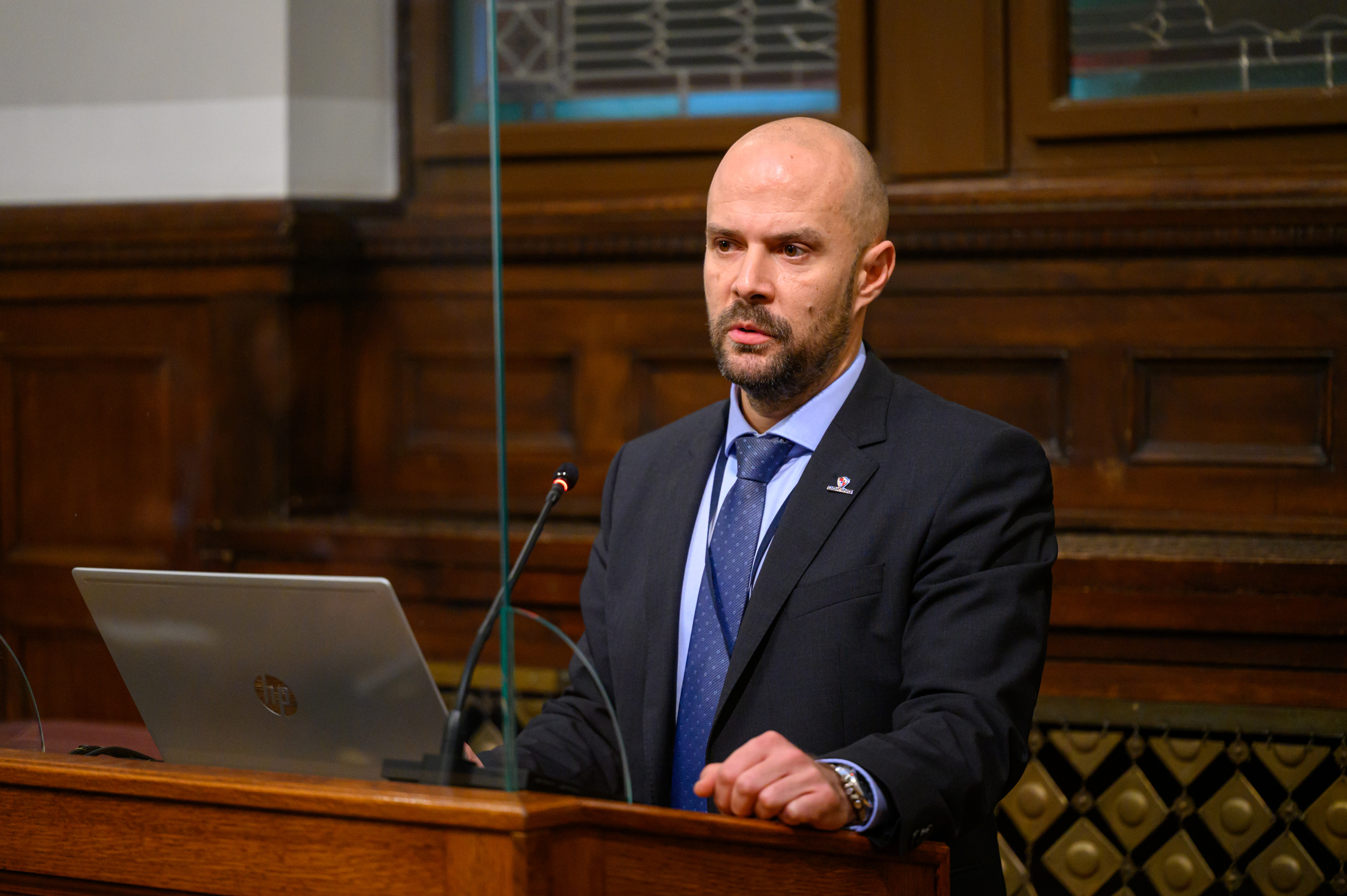 Mislav Manda DOKING.jpg
