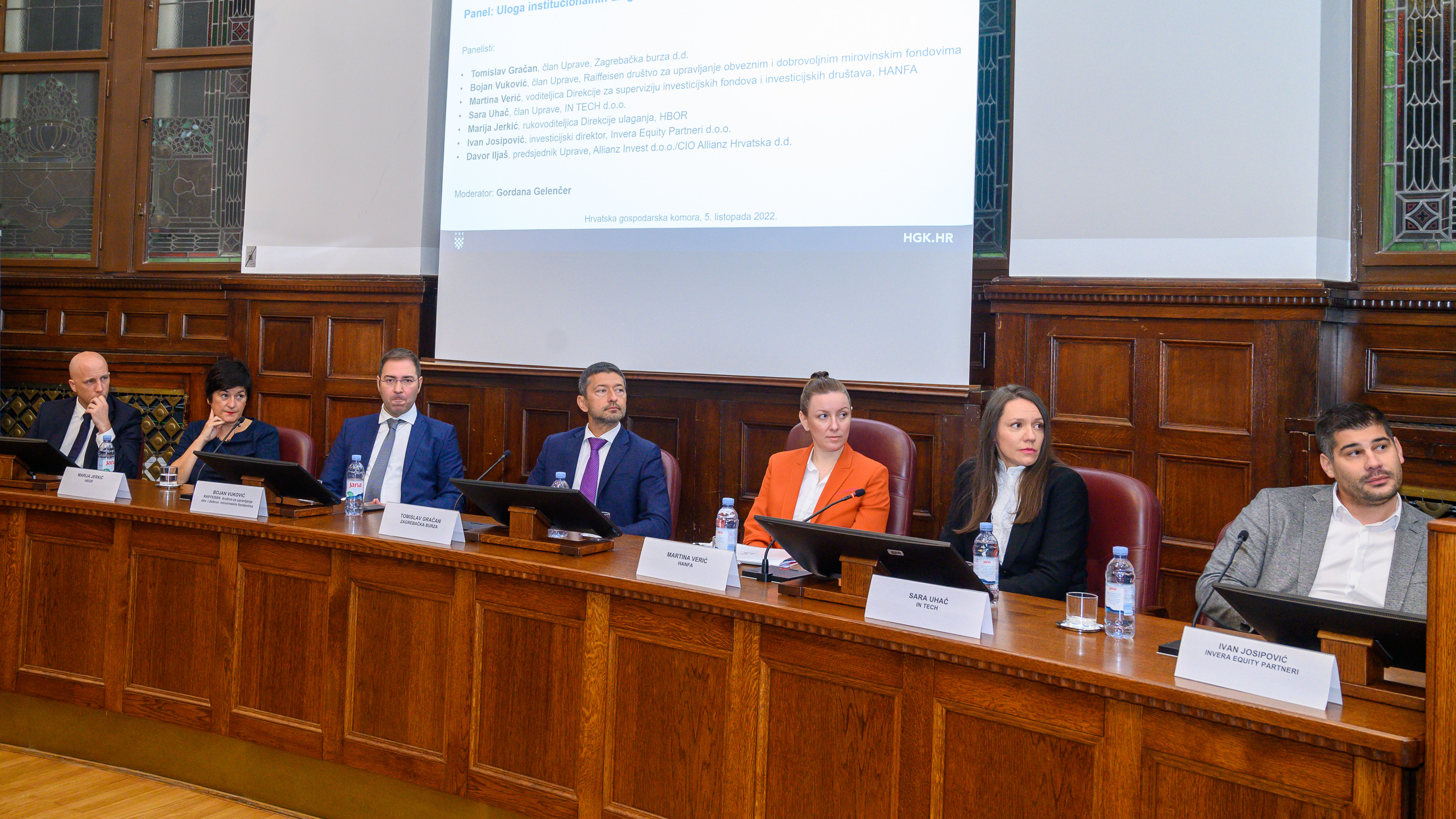 panelisti Davor Ilja&scaron;, Marija Jerkić, Bojan Vuković, Tomislav Gračan, Martina Verić, Sara Uhač, Ivan Josipović.jpg
