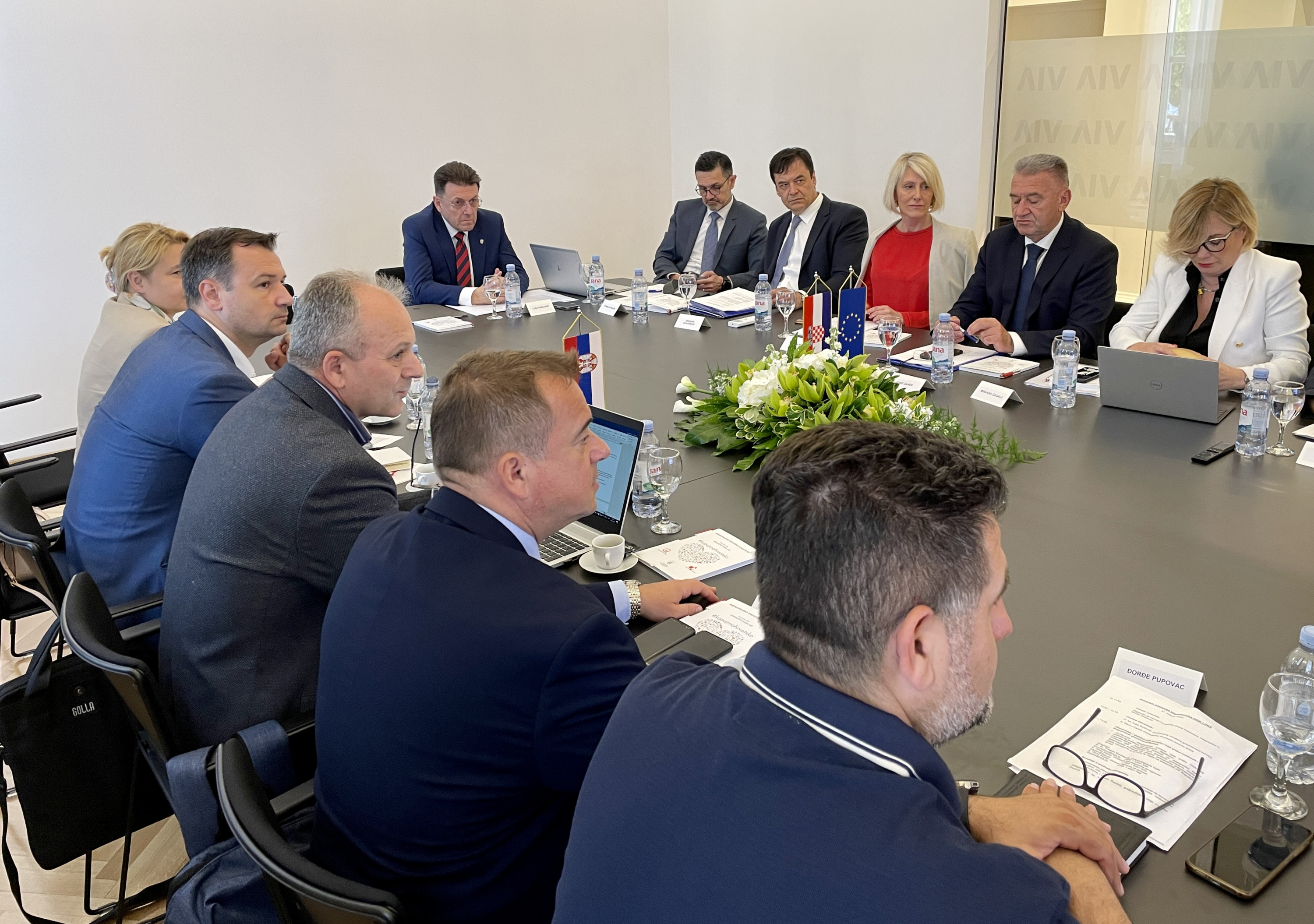 radni sastanak predstavnika HGK i PKS-a.jpg