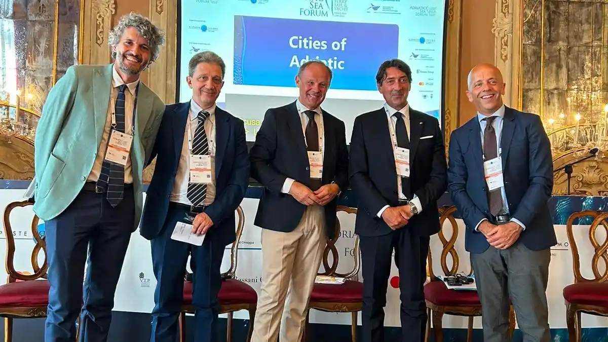 sudionici panela na Adriatic Sea Forumu 2026. u Veneciji.jpeg